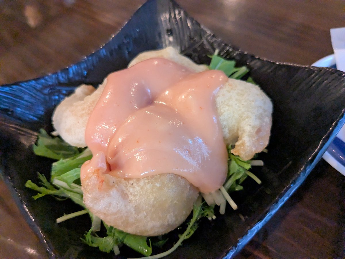 DANI10340798's tweet photo. 今日も藍色の寅卯で1人飲み🍺
生きる楽しみは旅行と美味しい物を食べる事😌
ここのエビマヨ美味いです🍤 https://t.co/0BVJlyRGyk