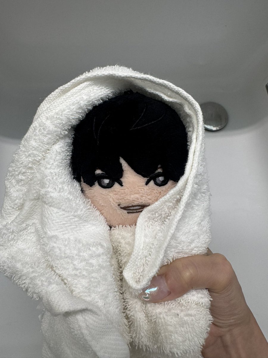 _mun09's tweet photo. ほくぬをお風呂に入れました🫧 https://t.co/d6hMmRamxw