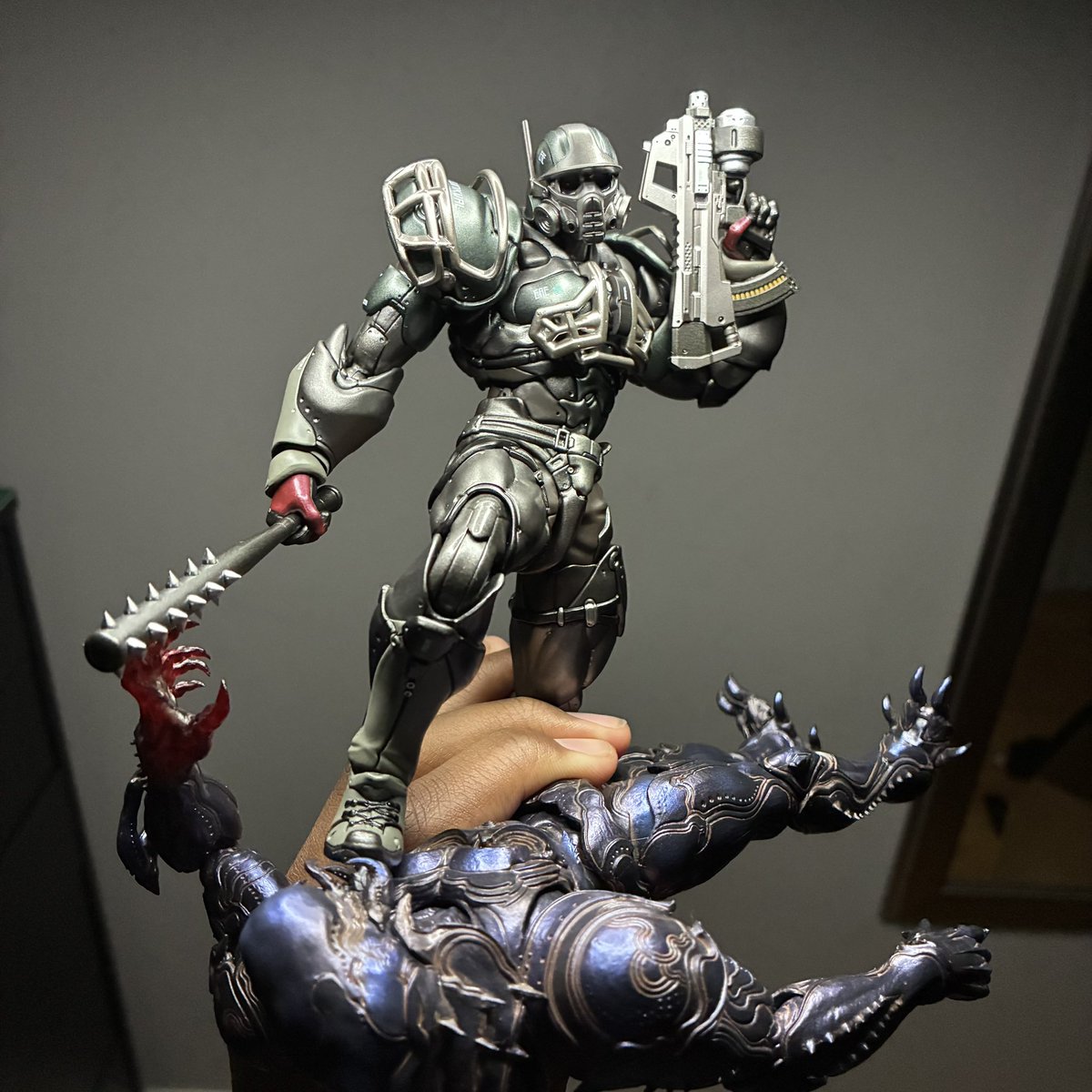 KingOmar11_'s tweet photo. Smasher Anaconda strike ver. 

#sexyice2019 #actionfigures https://t.co/0D92rqzQeK
