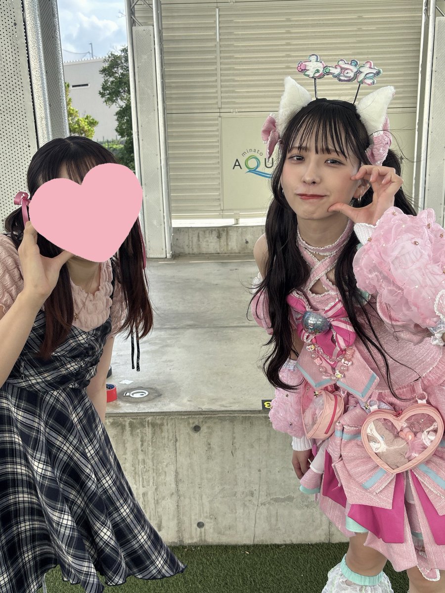 DaMaaai's tweet photo. #わったらいふチャレンジ ！
曲中の4種の
はーと合わせチャレンジ成功💞

撮り終わった後、えー！合ってたやったーって推しメンとできるの幸🍀*゜

#わーすた #瑠香めら https://t.co/8a1eSz4cLi