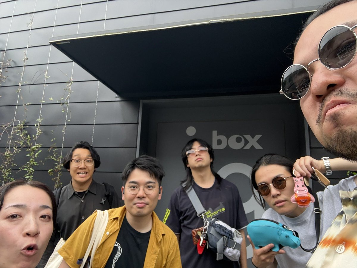 MOYU_HIRO's tweet photo. 菊池 佳南さん、コメディアスさん、かばちゃん、本城で行使させていただいております！！！
高校生と作品作り楽しいね！！！
出演者20人以上！どうなっちゃうんだぁ！？ https://t.co/2Az6bE0ZEj