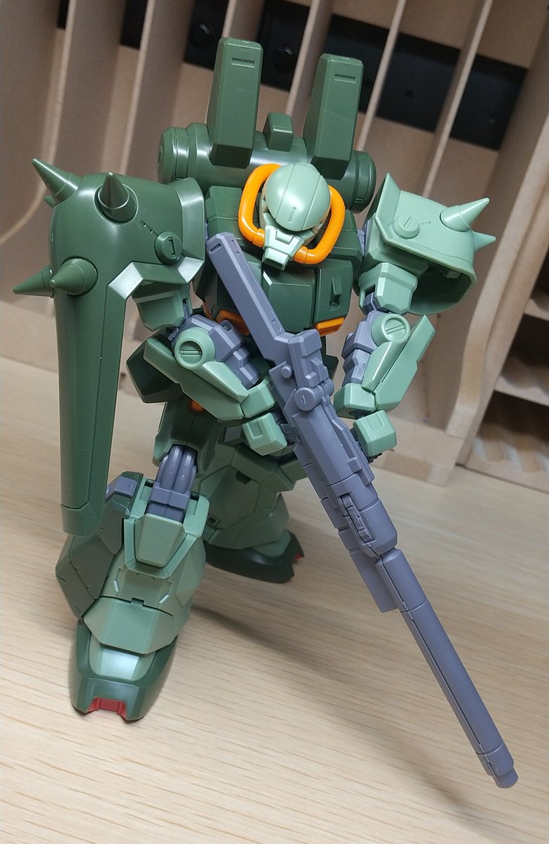HGハイザックカスタム完成～✨ ガタイが良くてカッコいいですね🤩 武装