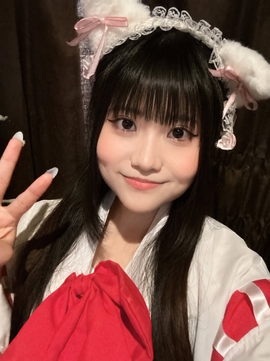 mayu_micopuri's tweet photo. みなさま、はじめまして.*･ﾟ

まゆたまの国から
わたあめ雲にのってやってきた
☁️まゆと申します☁️

この度micoざくら(@micozakura )でお給仕することになりました！！
これからたっくさん頑張るので見守っていてください˶ｰ̀֊ｰ́˶و https://t.co/zRE5RWRcFA