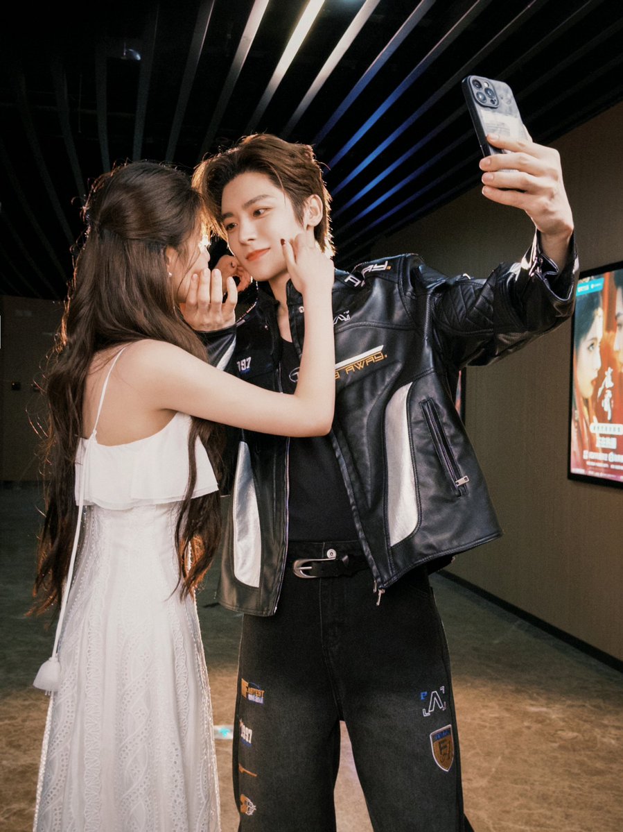 hmhkiwi's tweet photo. Key To The Phoenix Heart weibo

My babies~~ 😍😍

#HouMinghao #Aimi
#KeytothePhoenixHeart https://t.co/QJctGbdhwr
