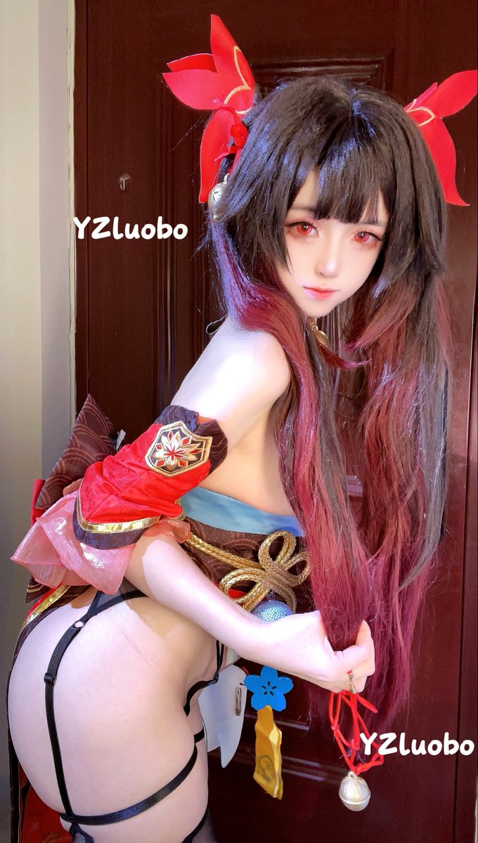 YZluobo01's tweet photo. 您的人形飞机杯正在加载中～～ https://t.co/rOWEpKP5f1