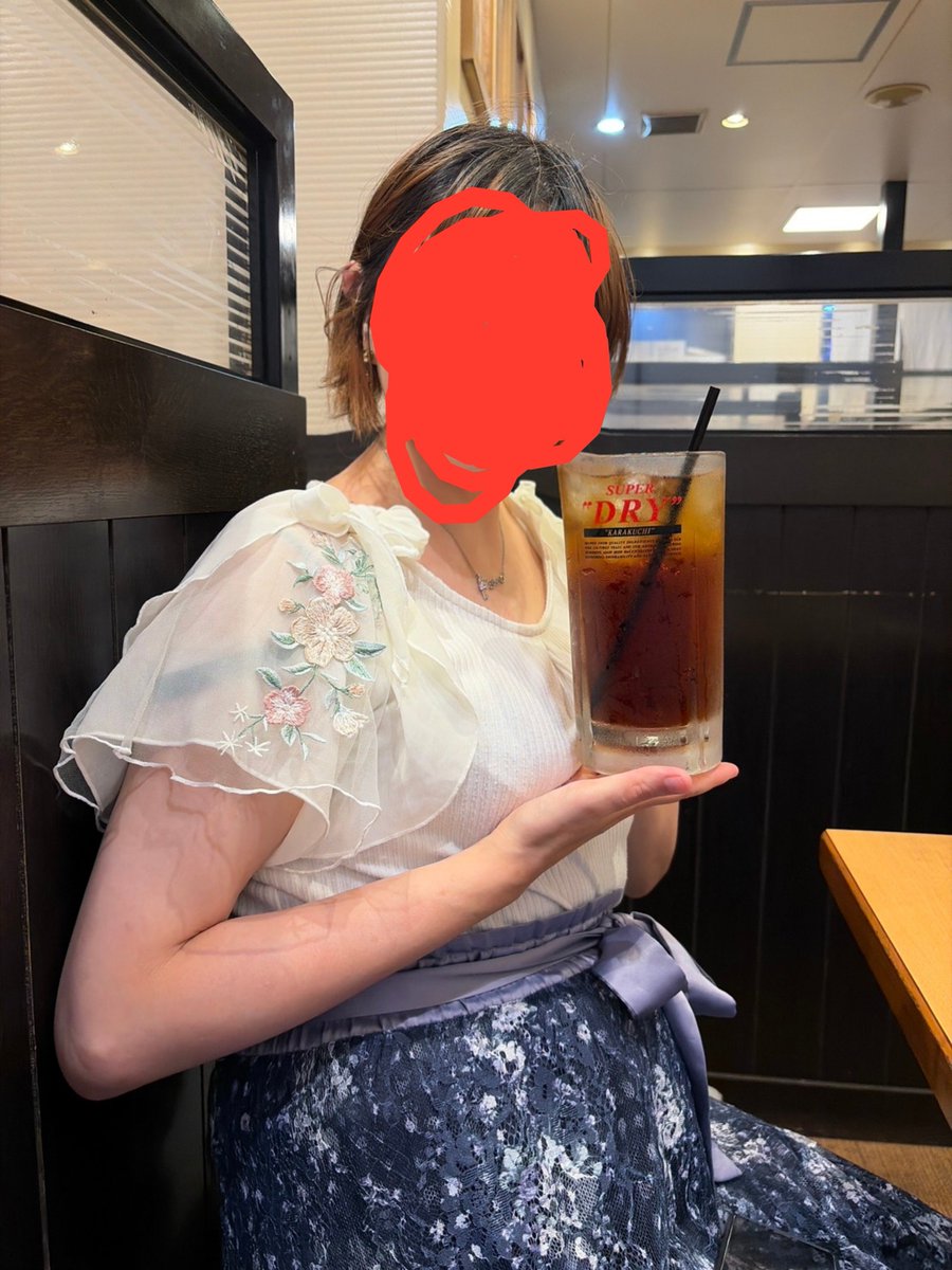 cocco_chikin's tweet photo. 2倍のソフドリ頼んだら、こうなりました
まさかこれで来るとは思わんやん？？？？？ https://t.co/5hWHLFJkDH