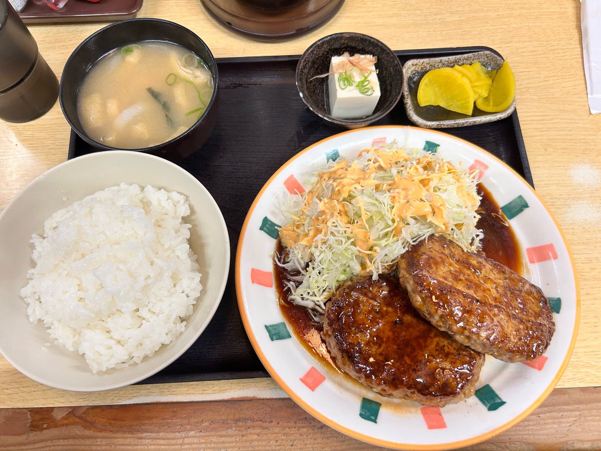 foegu_exc's tweet photo. わんぱくすぎる https://t.co/JC6ES8oWlX