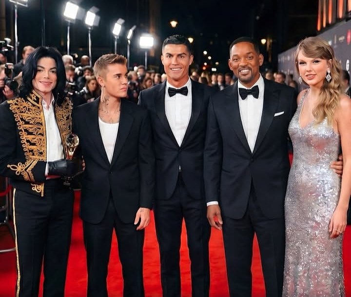 Entertainiii's tweet photo. Hey @grok remove the most famous person in this photo. https://t.co/aoOxAGysuw