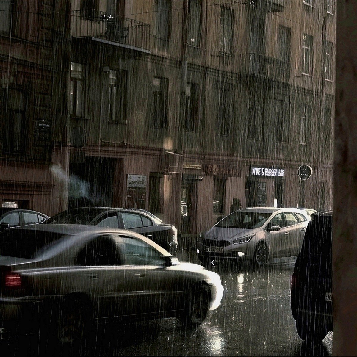 artindetails's tweet photo. rainy weather https://t.co/RVmGEKpcNL