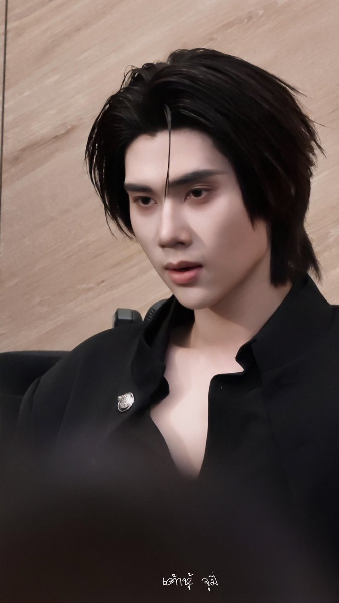 JuJunnior96's tweet photo. ไหว้พ่อเถอะลูก

JOONGDUNK URANUS IN CBI #UranusClinicxJoongDunk https://t.co/OiakbGAiMD