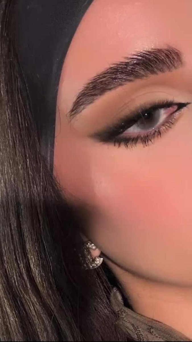 azjil55's tweet photo. الميكب🤯 https://t.co/W6h59q6fe3