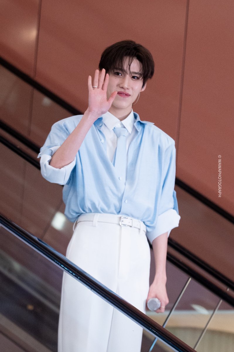 wawaawaaa_'s tweet photo. ดวงใจของพี่สาวมากกกก พีพี

PP KRIT LIVE YOUNG WITH SIMPLUS
#SimplusxPPKrit #ppkritt https://t.co/dsrYP87eJ7
