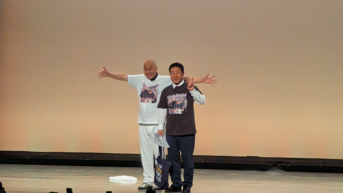 2_ba_me's tweet photo. 千秋楽！
初日で見た異色のあのネタの展開がもっとすごいことになっていた笑
本当にお疲れ様でした！
#錦鯉独演会 https://t.co/aFw9anhMns