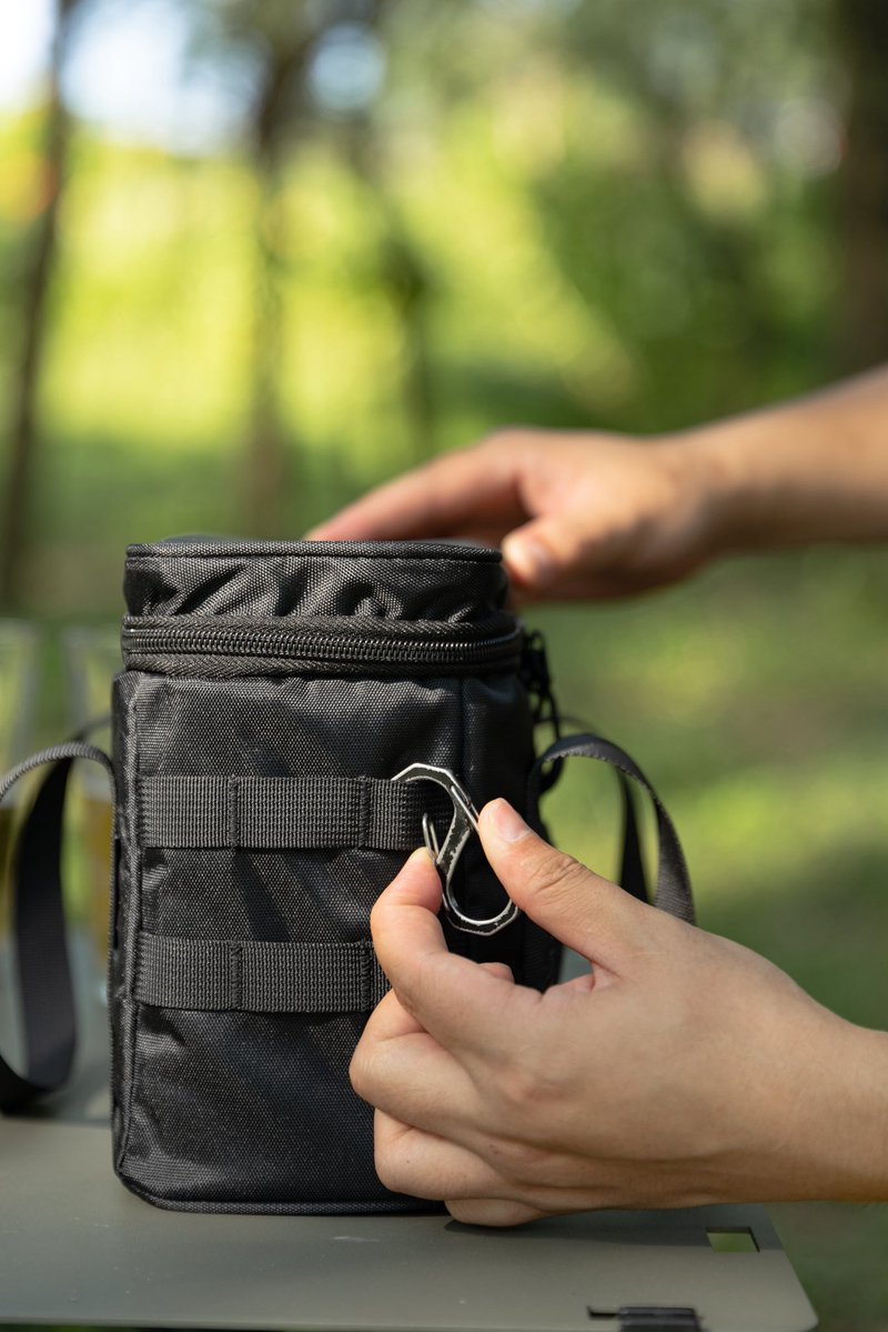camping_moon's tweet photo. 【7月上旬入荷✴︎新商品】お気に入りのグラスも、ギアと同じように大切に🍻パイントグラスを2個まとめて持ち運べる、パイントグラスケース B-OMが新登場‼️気になる方はぜひチェックしてみてください👇 https://t.co/zR2UMPNr9S