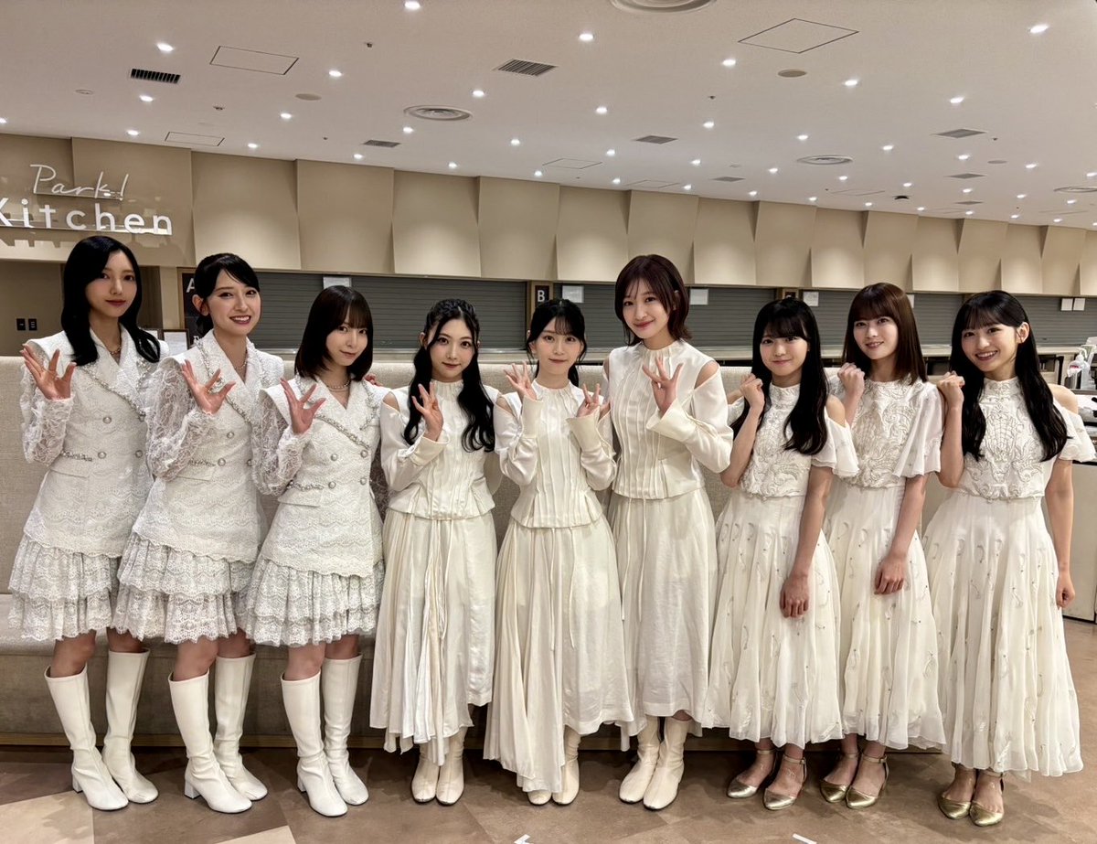 sakurazaka46's tweet photo. TBS「音楽の日」20時台、
『限界をこえる』DREAMダンス企画に

#小島凪紗、#谷口愛季、#山下瞳月 が参加いたします🕺✨

ぜひご覧ください🌸

#音楽の日
#櫻坂46 #Sakurazaka46
https://t.co/ib9cE9AuKd https://t.co/Xm5lPsvD6R