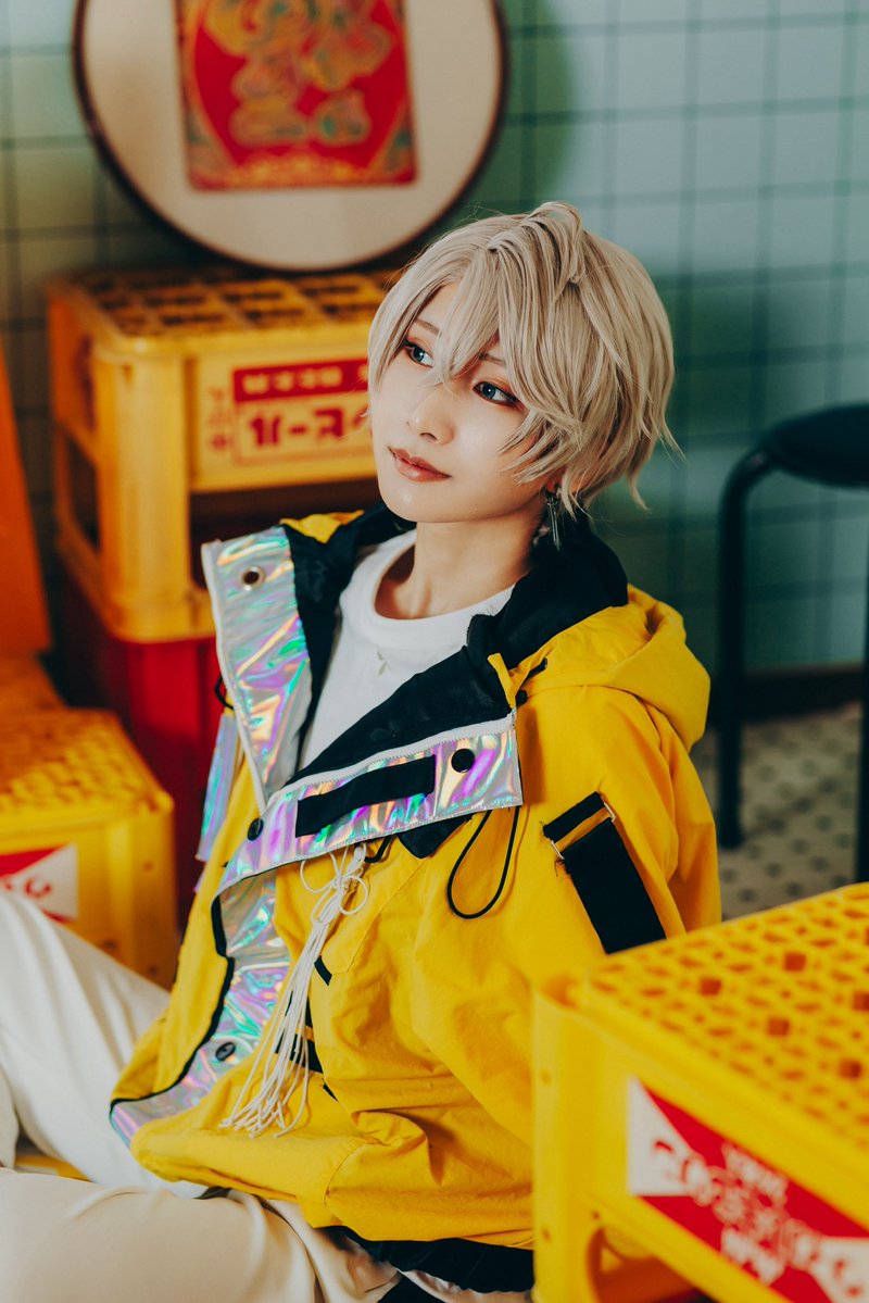 __chalil's tweet photo. 𝕔𝕠𝕤𝕡𝕝𝕒𝕪 🌞

 SUB COLOR : YELLOW..

P. @eihr___ https://t.co/iH4hKZpg8S