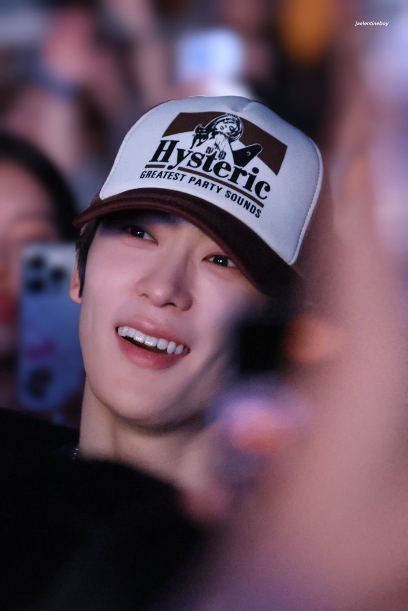 mababyjay0114's tweet photo. แฟนล์บอยคนนี้หยุดยิ้มบ้างยังครับ https://t.co/SIZCBkwtKV