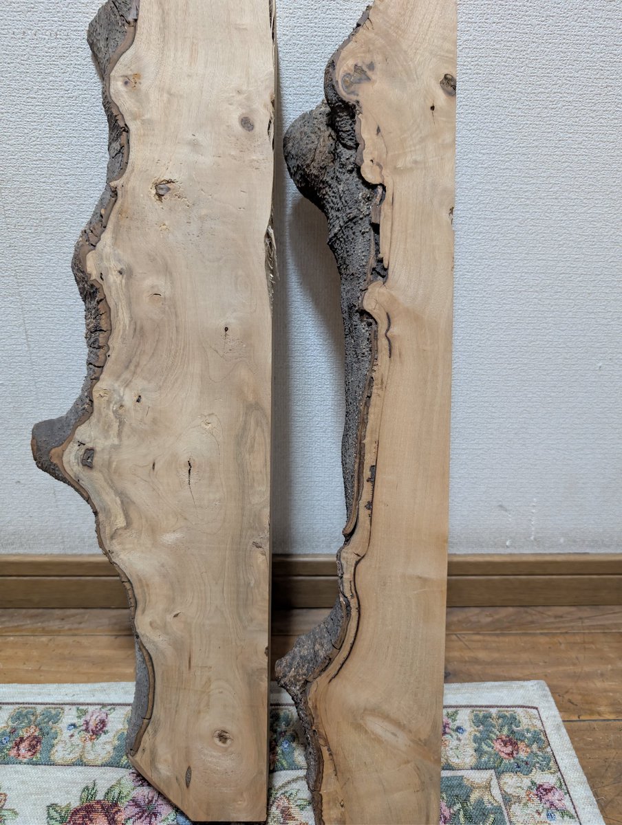 formaggiovanni's tweet photo. 客注品は見せられないけど、客注材の仕入れついでにしれーっと自分用も買って混載したりしたから、そっちだけチラ見せしとくか…

ほれほれ、who am I～？

ヒントのキーワードォ⬇
｢詩人｣｢勝利｣｢チコリータの進化系(メガニウムの進化前)｣ https://t.co/GkNd5kOtBk