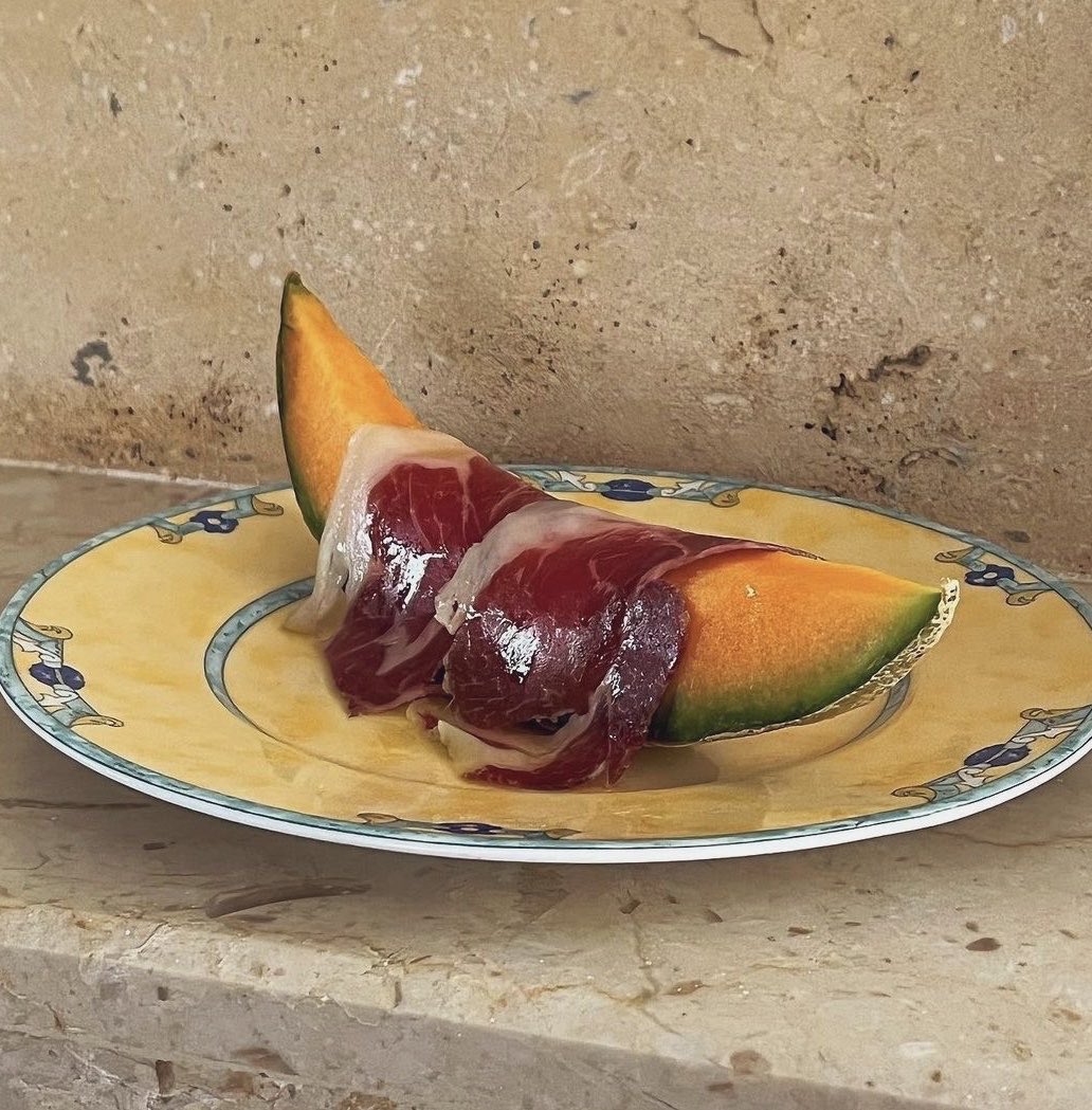 mediterraneanAE's tweet photo. Yes or no? https://t.co/qDCKezergx