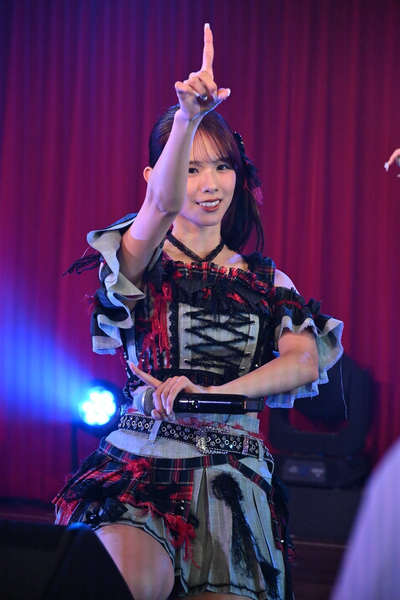 gen_gen_ga_'s tweet photo. まつりのとなり〜後藤まつり生誕祭2026〜＠渋谷音楽堂

今年も幸せ空間に参加してきた　②！
生誕衣装のデザインが、ちょっと意外な感じで想像してなかったタイプ。ちょっとカッコいいかも笑。
#まつりのとなり
#アイテムはてるてるのみ
＃後藤まつり生誕祭2026 https://t.co/zc4pEfr617