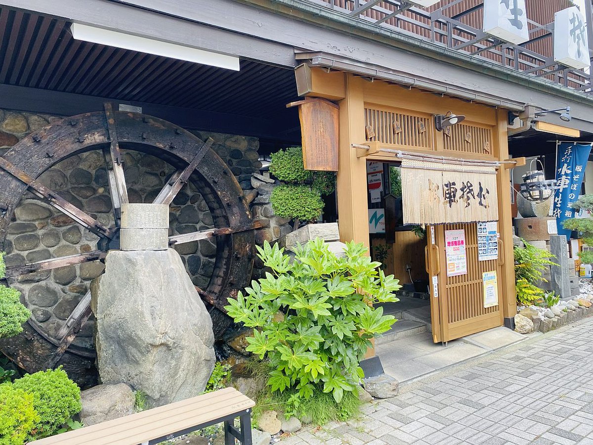 eos_tk's tweet photo. 福島へ仕事で出張中、3連休になったので東北観光に行ってきました。目的地は「蔵王のお釜」標高1841mで気温23度。お釜は圧巻でしたね。ランチは山形天童市の「水車生そば」で鳥中華。何度もTVで取り上げられた名店です。 https://t.co/SDNfFL8FeT