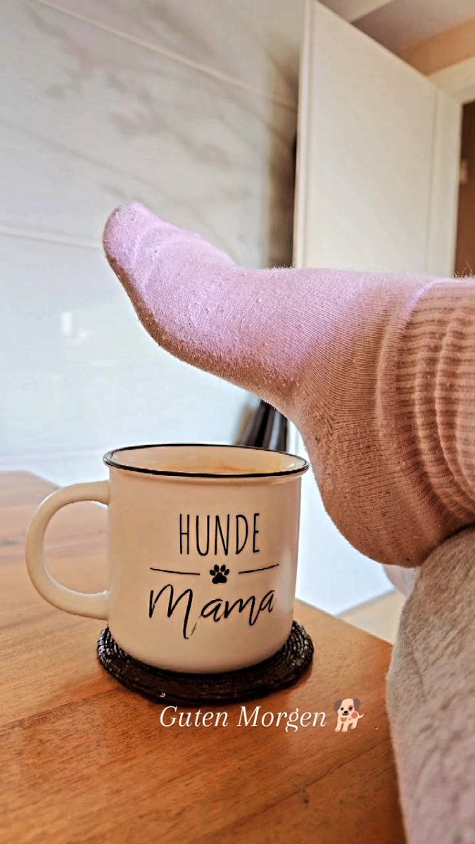 mayalane577's tweet photo. @ZahlsauOlli I'm a Coffee junkie☕ &amp; Shopping Junkie🛍️ https://t.co/2cOB5TCTOb