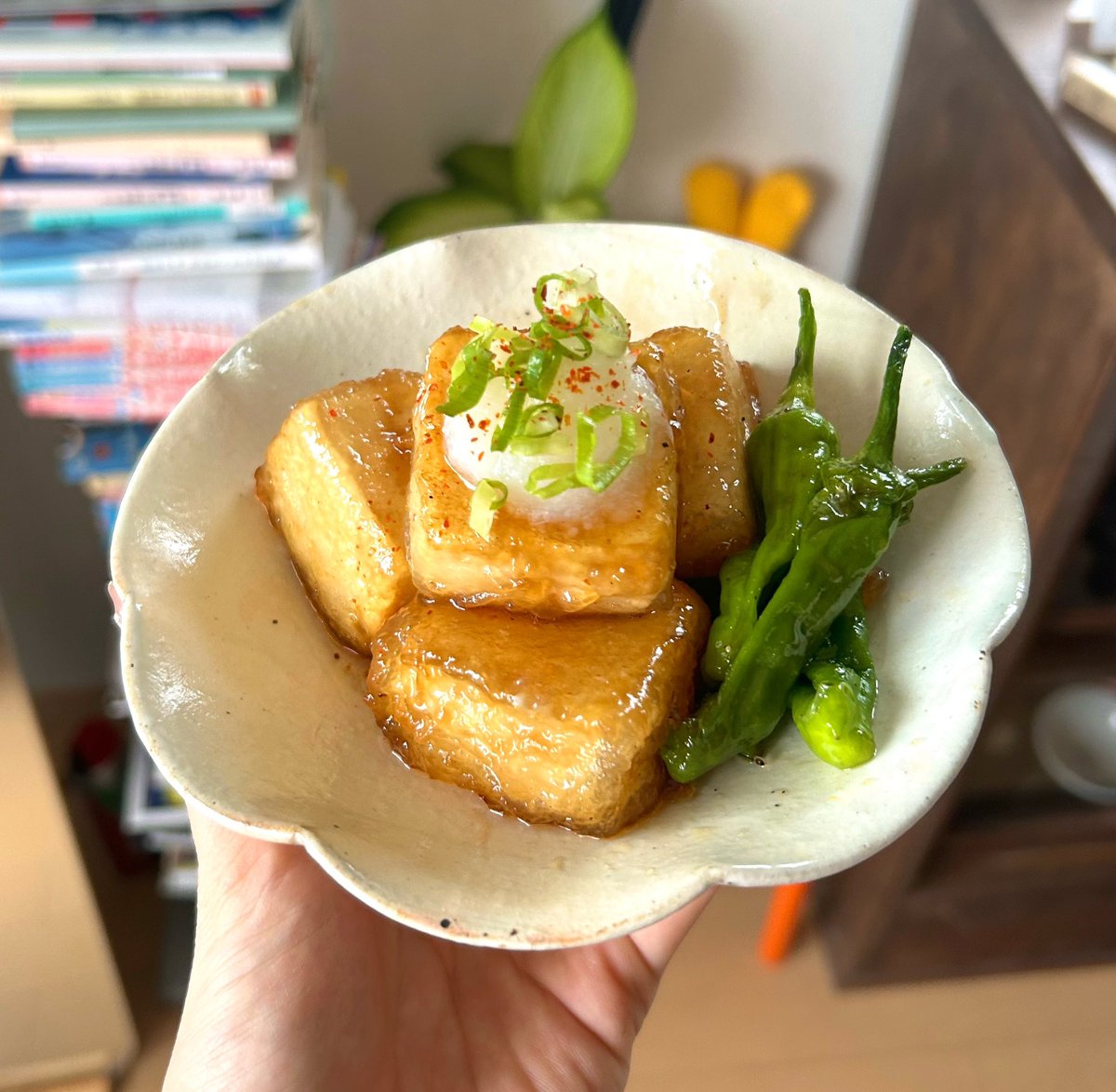 redbeanjam1210's tweet photo. 大好きな揚げ出し豆腐🍚
お気に入りのレシピです🙌🏻 https://t.co/sY9Bg001Jj