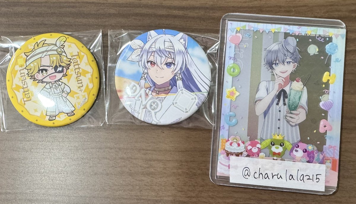 charulala215's tweet photo. 【交換】アニメイト　オンリーショップ　オリショ　缶バッジ　

譲：🦊さん砂漠　⚡️さんデフォ
求：🦊さんデフォ　⚡️さん夜

郵送交換希望
条件の合う方いらっしゃいましたら
よろしくお願いいたします🙇‍♀️

 #からぴちグッズ交換 https://t.co/q2SlhpSHZg