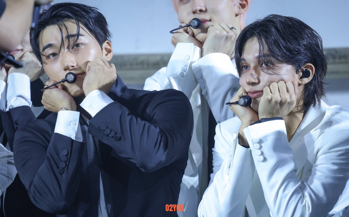 orangetoyou_'s tweet photo. 260718 ATEEZ FANMEETING 2026 PRE

#ATEEZ #에이티즈
#SAN #산
#WOOYOUNG #우영   
#WOOSAN https://t.co/6BFd4VShxb