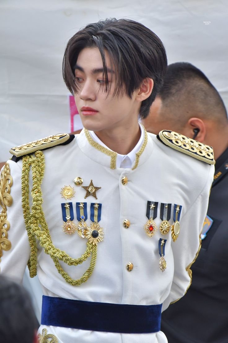 perthniority's tweet photo. น้องอัลมอนด์เหมือนหลุดมาจากโลกนิทานจริงๆ อะ บางทีก็แอบคิดนะว่าน้องมีตัวตนอยู่จริงไหมนะ? คนที่เพอร์เฟกต์ขนาดนี้มีอยู่จริงบนโลกหรอออ แต่ความจริงคือมีอยู่จริงไง 😭😭 มันเกินจริงจนสมองรับไม่ไหวแล้ววว

#Almondbabybigboy https://t.co/2dPij3DSZO