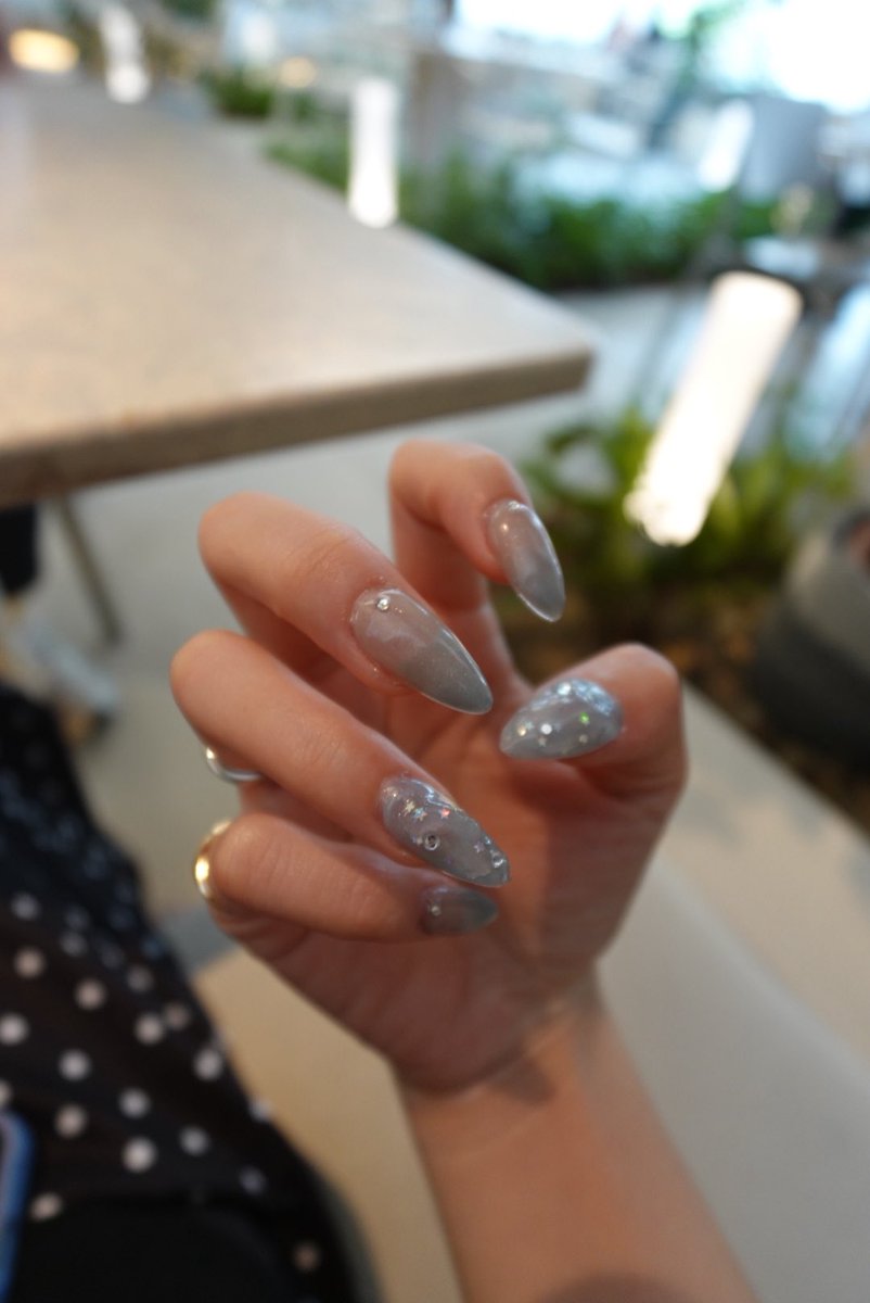 ix1_ulm's tweet photo. 5連休限定 nail🎐🩵 https://t.co/raWotvYIF5
