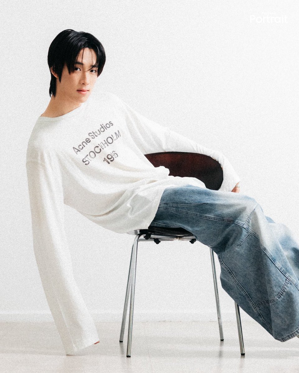 tntawanx's tweet photo. หล่องะ หล่อคลีนๆ สะอาดสะอ้าน เหมือนอาบน้ำวันละ 38 รอบจิงๆ 
#ALANpasawee https://t.co/WNacy45B0K