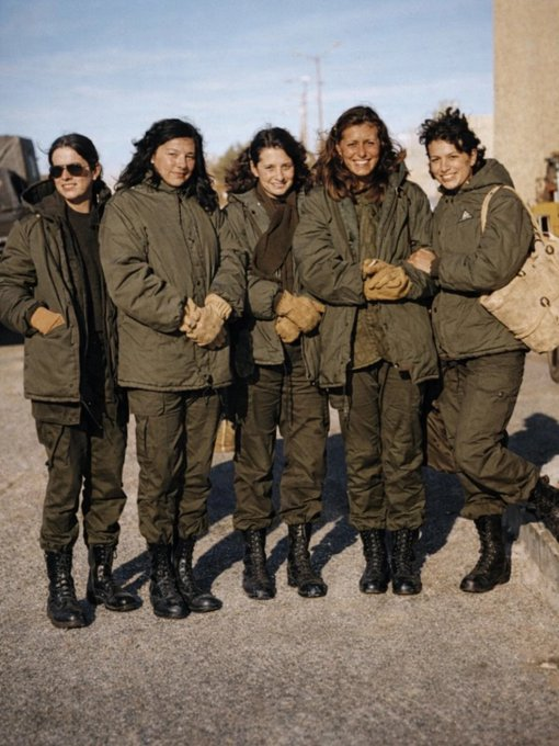 icardo8's tweet photo. Por las pibas de Malvinas también. https://t.co/4rwQppfrLH