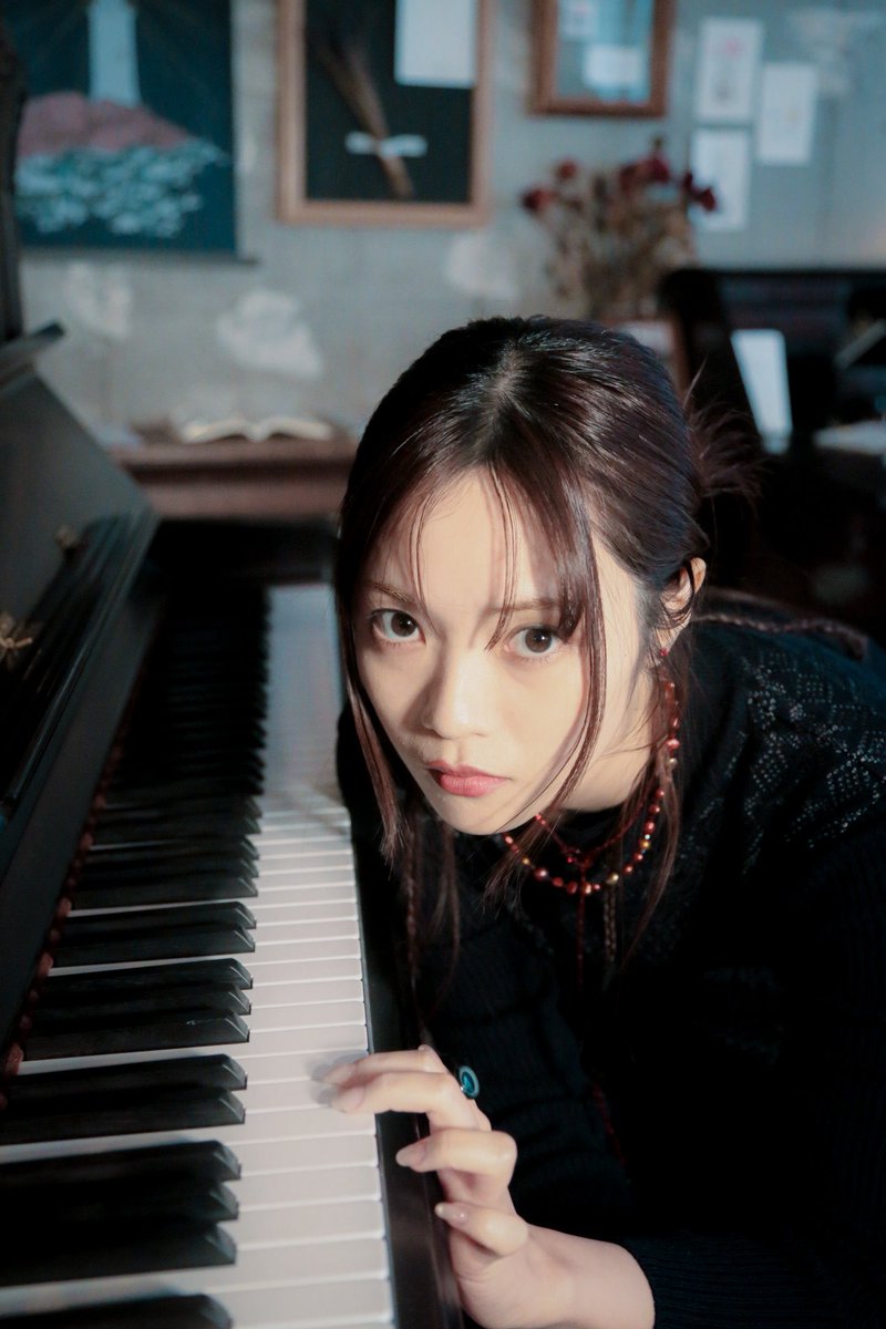 naho_film's tweet photo. また会員の方に毎月送られる写真集のページが、全ページ2Lサイズで購入できます！
全体の購入者特典もあるそうなので、ぜひ！

詳細はこちらから↓
https://t.co/4i13GaBs7w https://t.co/GcHJ38x3Aw