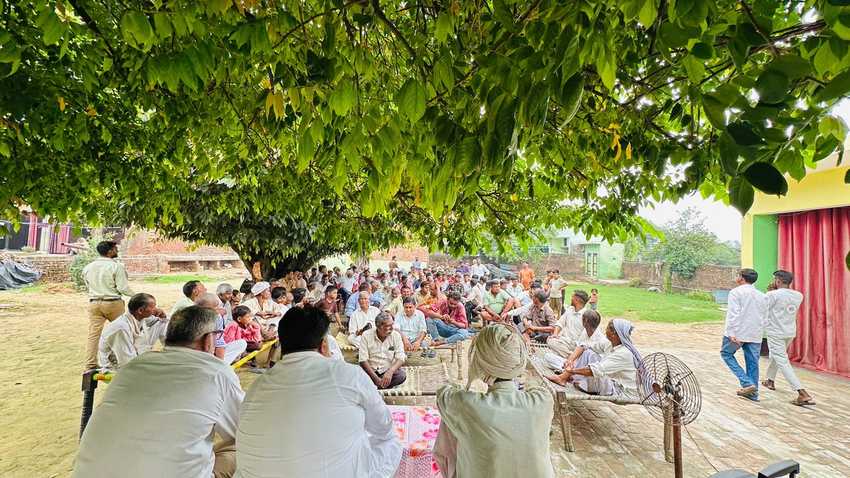 ssdeol89's tweet photo. @jayantrld @MalikBirpal @RLDparty
अभिनय चौधरी की कांठ विधानसभा में दिन प्रतिदिन 
हर गांव में चौपाल लगाकर 4-5 घंटे एक ही गांव में जनता के बीच रहता है गांवों के लोगों की समस्या सुनता है रालोद की कांठ सीट  बहुत मजबूत हो चुकी है
अभिनय ही विधायक होना चाहिये 
सादर
सतेंद्र सिंह देवल https://t.co/rvt0aUxrUD