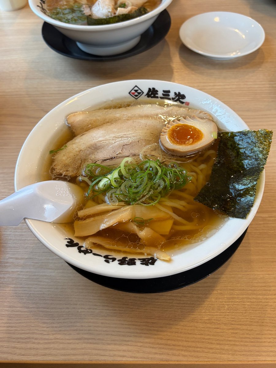 dNX5YlfzgGDLKQw's tweet photo. 佐野らーめん佐三次

美味しかったです！塩、背脂も気になる！
餃子、チャーシュー丼も美味しかった
ごちそう様でした‼️ https://t.co/j3hqjIblXG