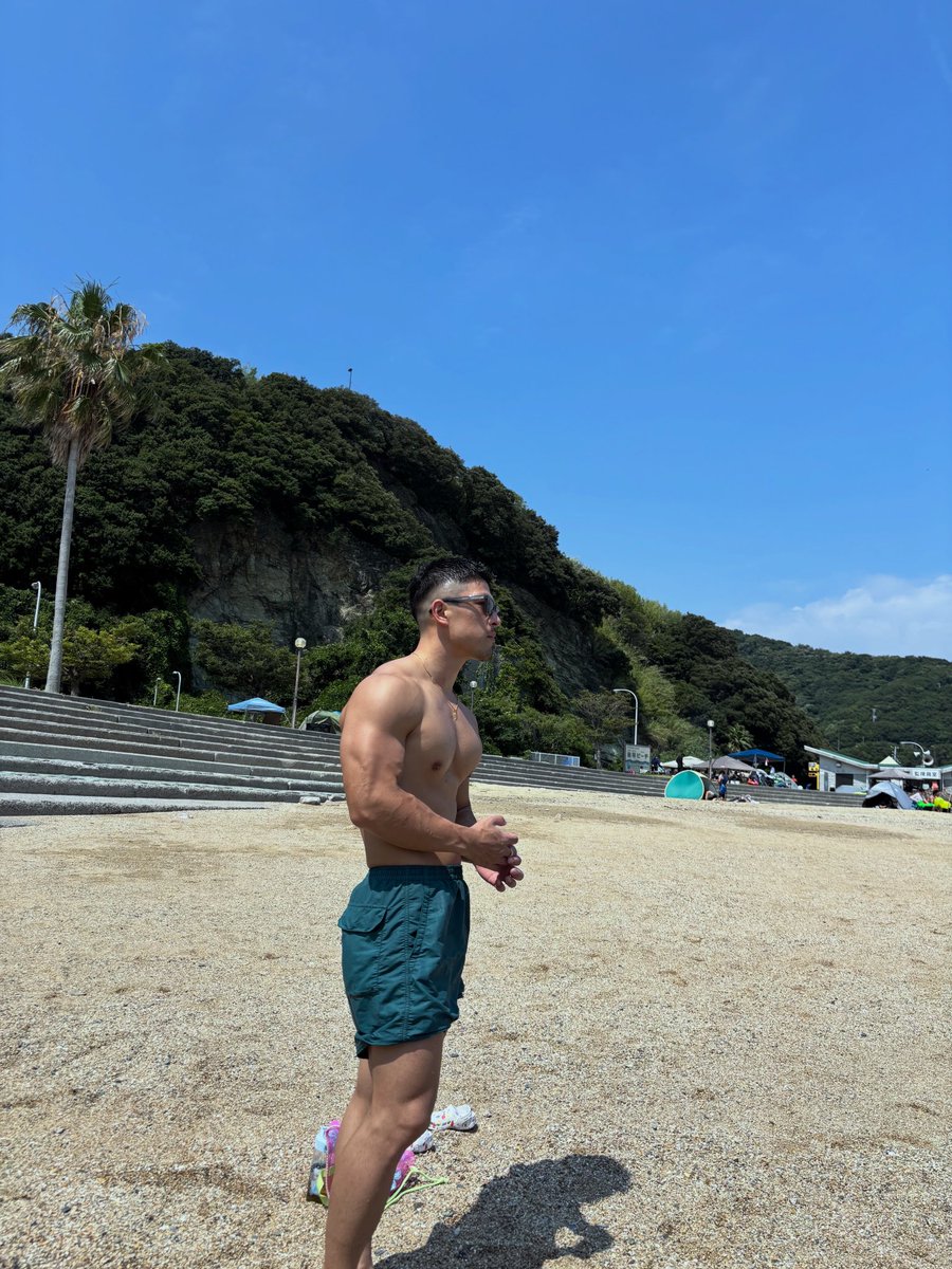 syo_1227's tweet photo. やぱ海最高やで https://t.co/iFH2Fo6unJ