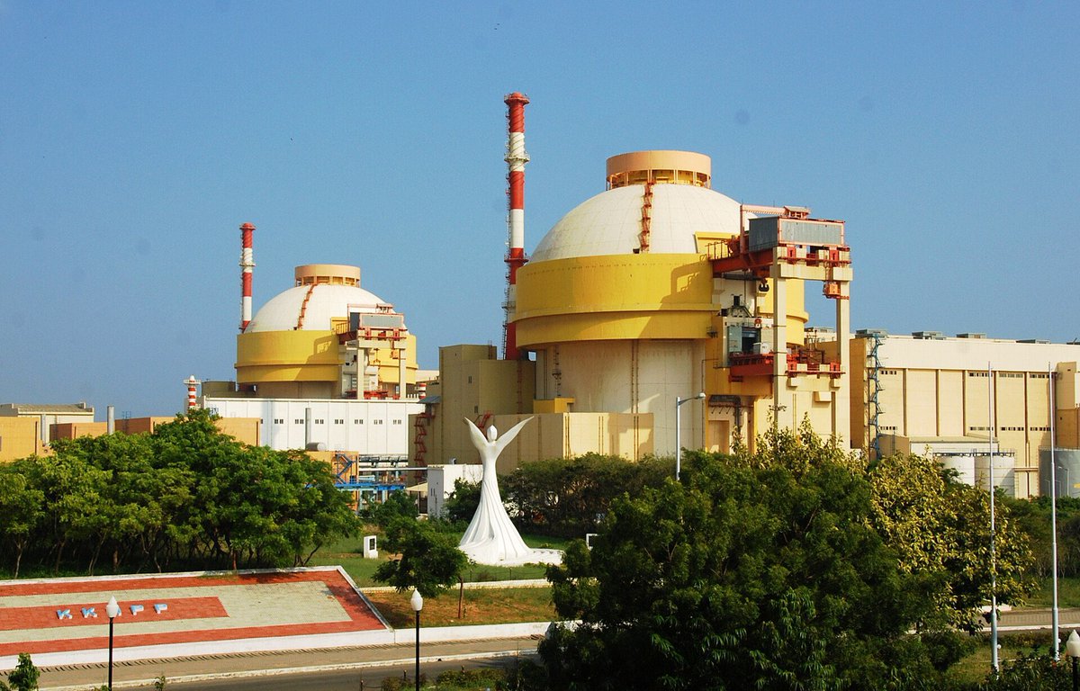CanalALMNews's tweet photo. Maior usina nuclear da Índia, Kudankulam sofreu grande vazamento de dados na dark web, diz Reuters.

O grupo de ransomware World Leaks divulgou cerca de 19 mil arquivos confidenciais após uma violação em um servidor terceirizado da contratada Reliance Infrastructure. https://t.co/uQv15vkprV