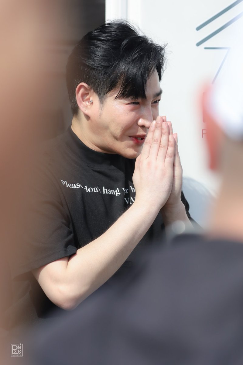 PLXNTogether's tweet photo. หวัดดีค้าบบบบบ 💖💖💖
ใจนุนั้นนนน เหลวววววว

@peckpalit
#giftthatlives 🦋
#เป๊กผลิตโชค 
#PeckPaLitchoke
#PLxNTogetherPT https://t.co/KH4oKYFtfW