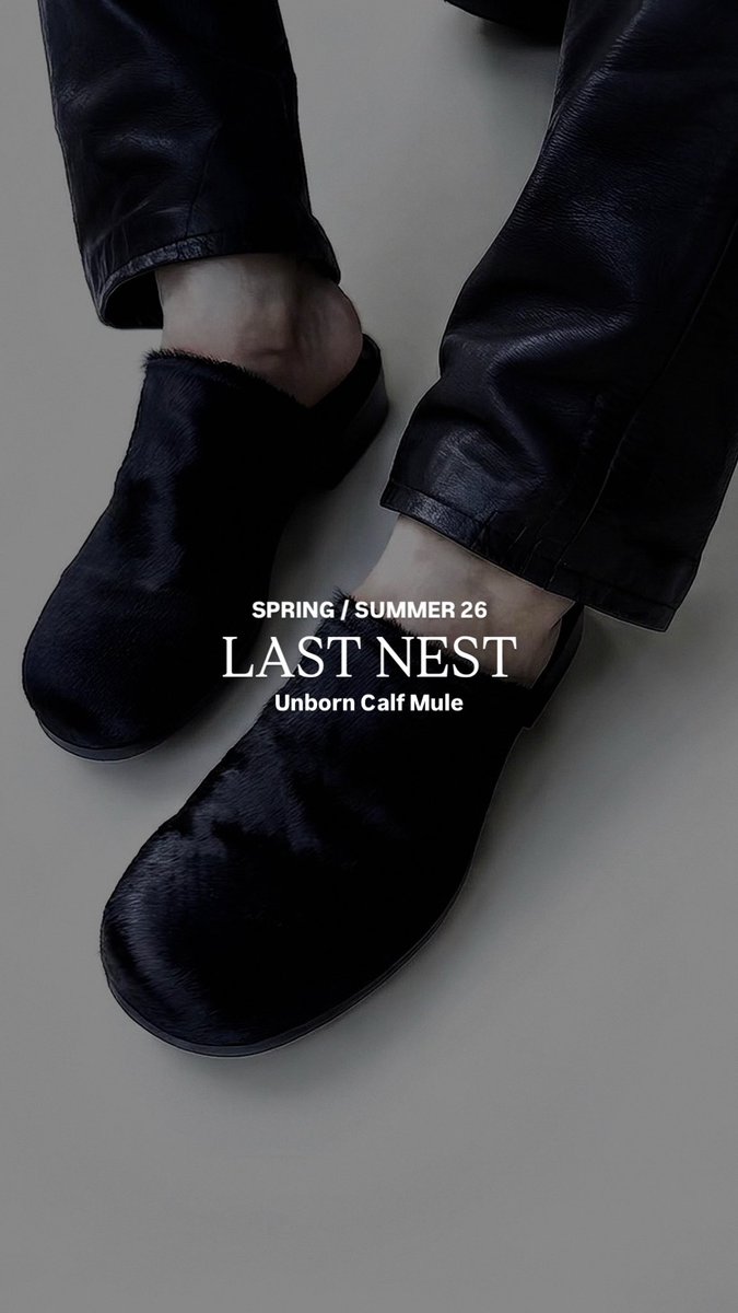 venturer_jp's tweet photo. LAST NESTより春夏コレクション最新デリバリーが到着。アップデートされた名作レザーミュールと、夏夜の静寂から着想を得たフレグランス「One Call Away」。クラフトマンシップに宿る美しさと、LAST NESTならではの感性が融合した新たなラインナップ https://t.co/eXRbWtyal9
