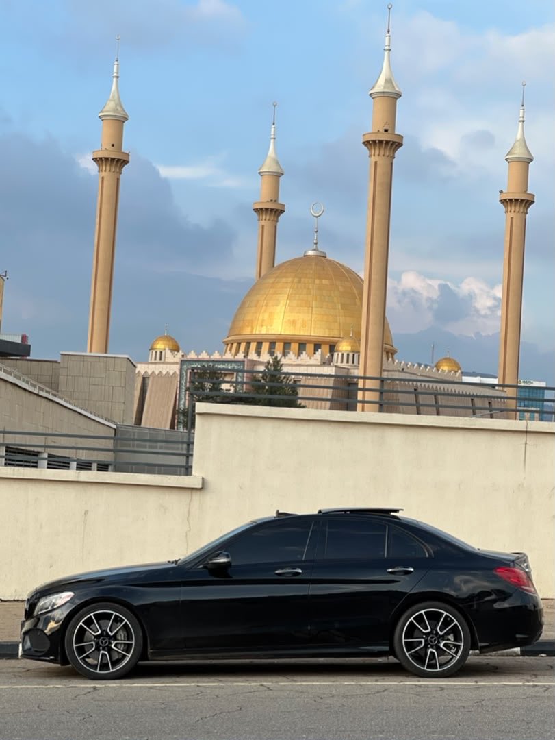 BA_Cars_Abuja's tweet photo. Good Dealโผ๏ธ ๐ฅ
Extremely Clean MB C43 AMG(Pops & Bangs)* ๐ค
Foreign Used โข 2017
๐Abuja | ๐ฐ37M ๐
Drive it. Hear it. Own it. ๐ฅ
#DriveVaultAbuja #AMGNation #MercedesBenz #AbujaCars #LuxuryCars https://t.co/WQ5vXrIjIS