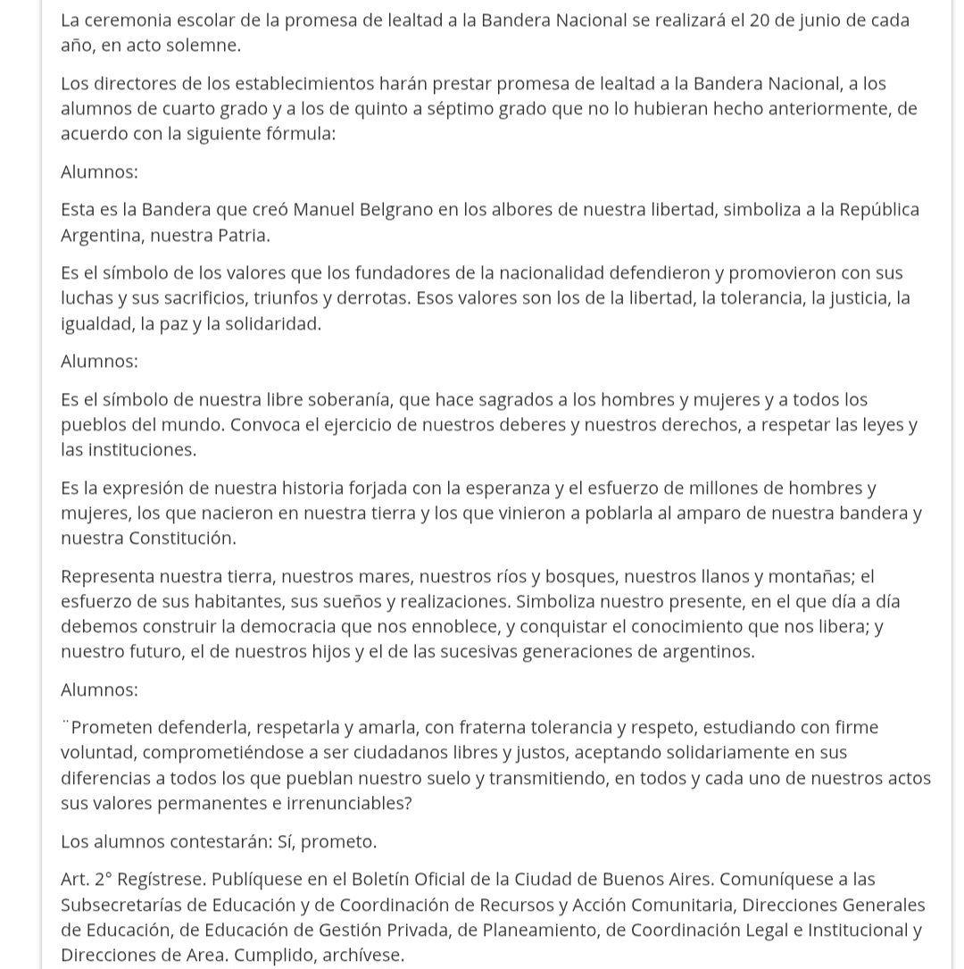 CanyonMoon1997's tweet photo. @Manzanita_twt @Comunistamuylo1 @iloeyholic Te respondo, en realidad es una promesa a la bandera, los que juran son las fuerzas armadas, pero igual se entiende. La vestimenta es de acuerdo a las normas de cada colegio y se hace todos juntos a los 9 años. Se sigue el procedimiento establecido por la secretaria de educación https://t.co/sevaqI5dPb
