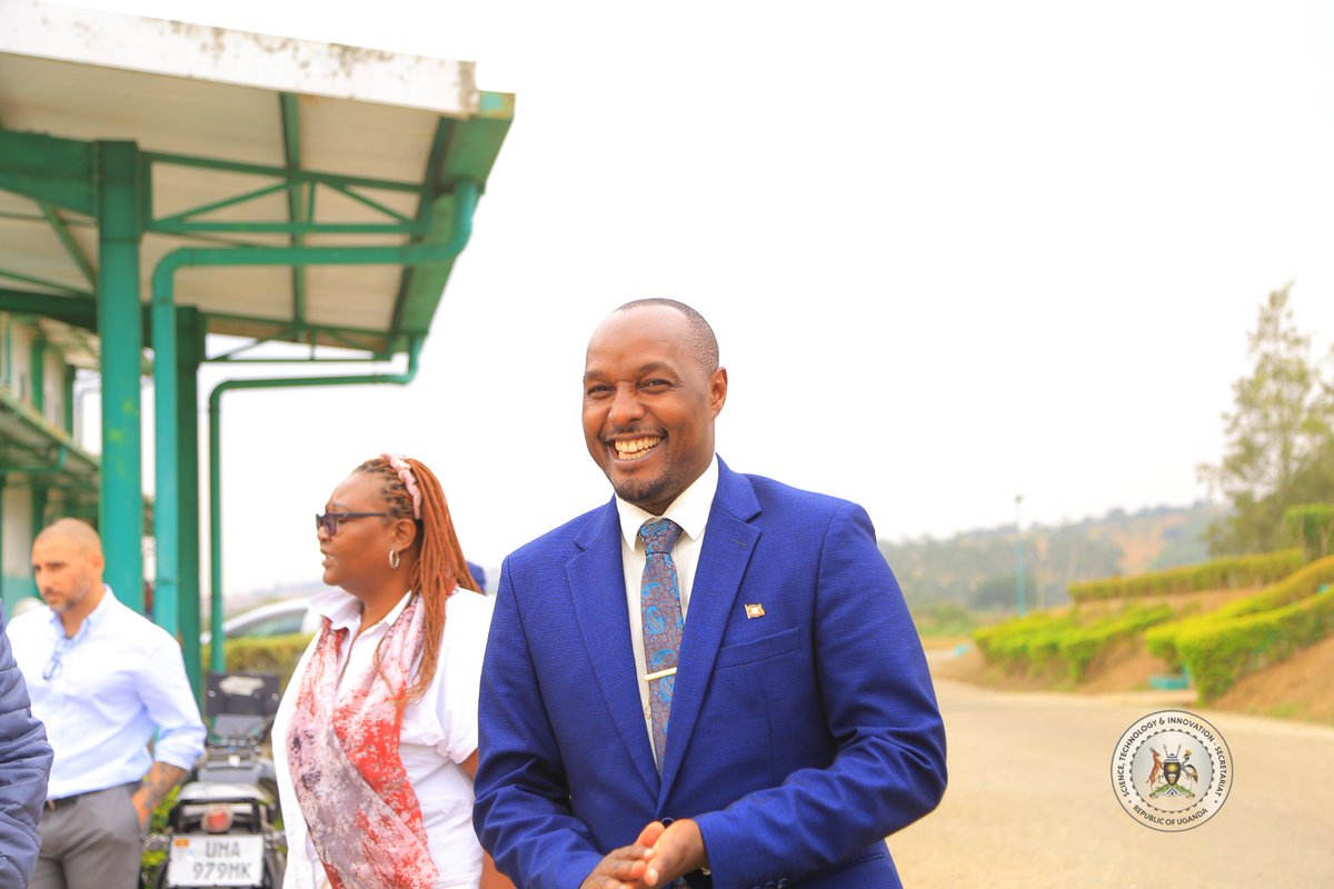 STIsecretariat's tweet photo. While inspecting Vital Tomosi Dairy Limited in Kiruhura District, Hon. Eng. Jonard Asiimwe Akiiki couldn't resist taking a Spiro electric motorcycle for a spin. With a smile, the Hon. Minister experienced firsthand the quiet power and smart technology behind Uganda's growing electric mobility revolution, proving that sometimes the best way to appreciate innovation is to get behind the handlebars.

#STIUganda