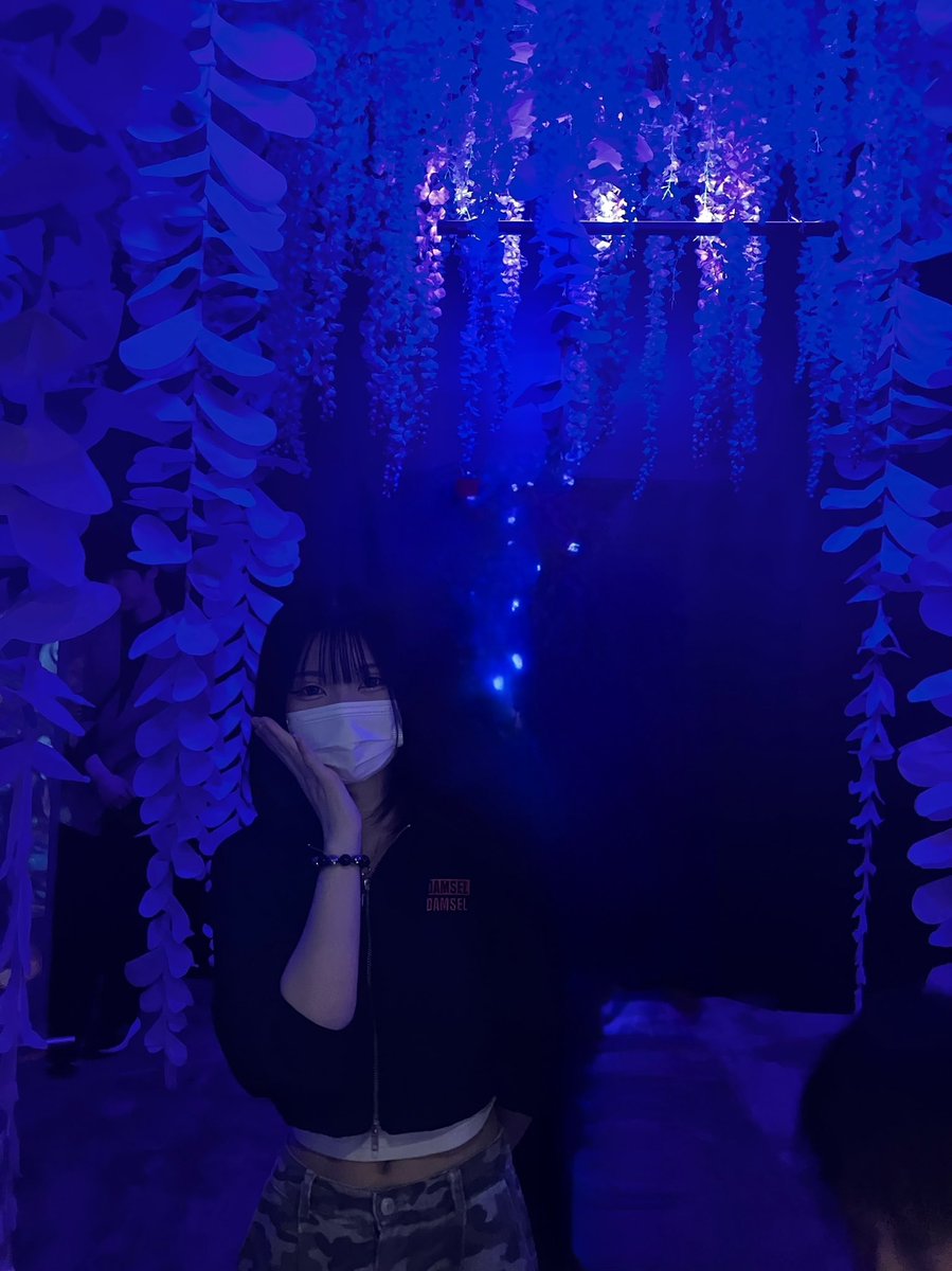 02_d2ec's tweet photo. 1年前と今黒髪だけど、こんな私でも彼氏出来るのだろうか
 #彼氏欲しい  #恋人募集中  #本気の人以外拒否  #DM待ってる https://t.co/70aSVyQ5kh