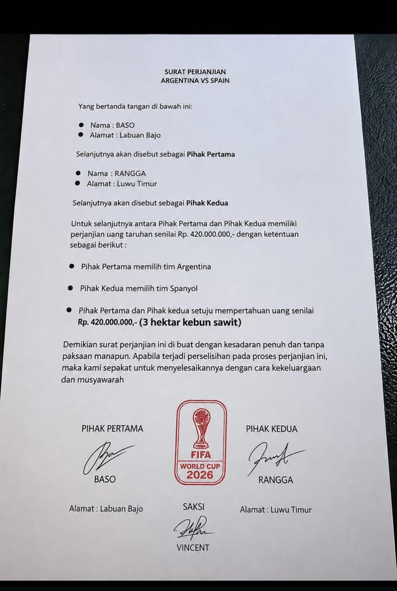 mirip_ayam's tweet photo. @idextratime @Sportskeeda Taruhan di Sulawesi https://t.co/kAazhpnyia