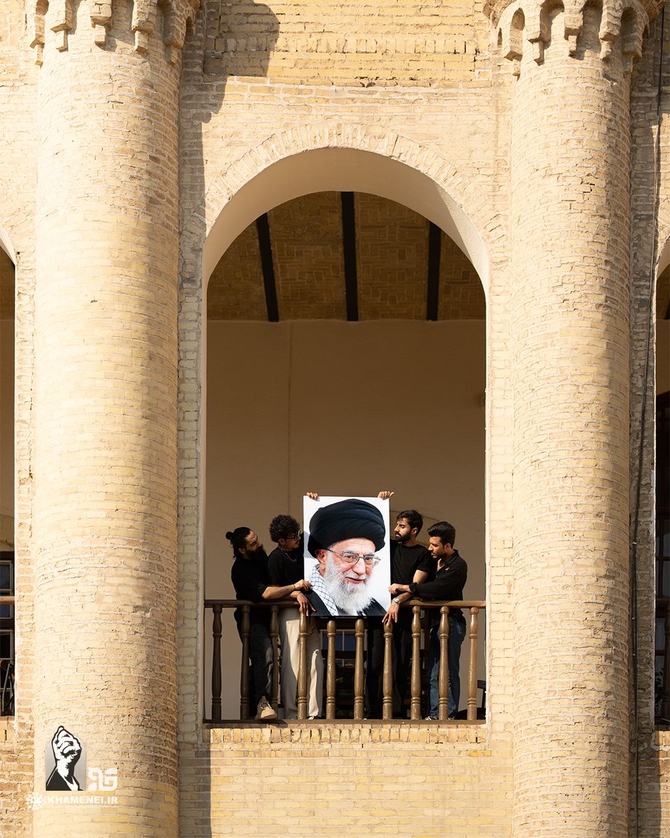 Khamenei_m's tweet photo. "Indeed, I love you all..."

This is Al-Mutanabbi Street—the beating heart of Baghdad on the banks of the Tigris, where, 69 years ago, one of its cafés welcomed a young Sayyid Ali Khamenei. https://t.co/pa7BR6yyw6