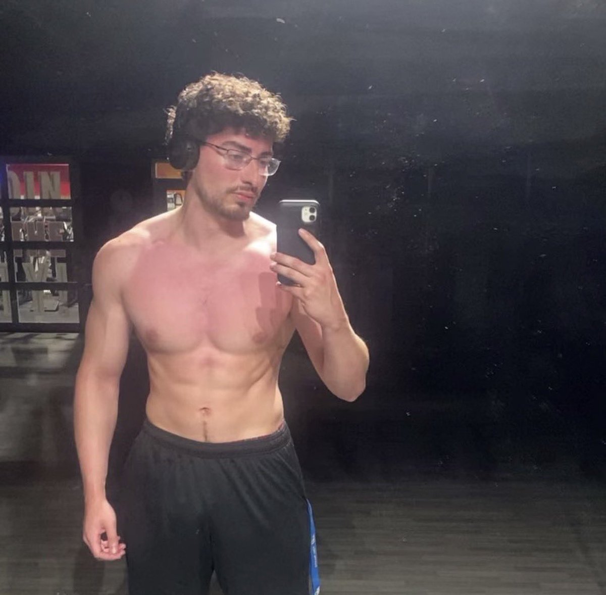 masterose523's tweet photo. #baitedboy #hairy #gayboy #gayteen #chundai #wata #gooner #gymbro #exhib #cruising #gym #muscle #otter #bwc #baited #bator #exposed #exposure #repost #ometv #flingster https://t.co/uZbFnObT8w