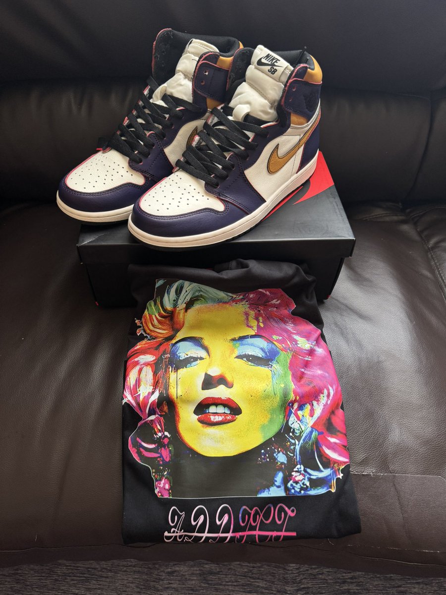最終値引きです‼️新品本物です！ ファンクラブから購入 A.D.D.I.C.T (@addict_snkrs27) / Posts / X
