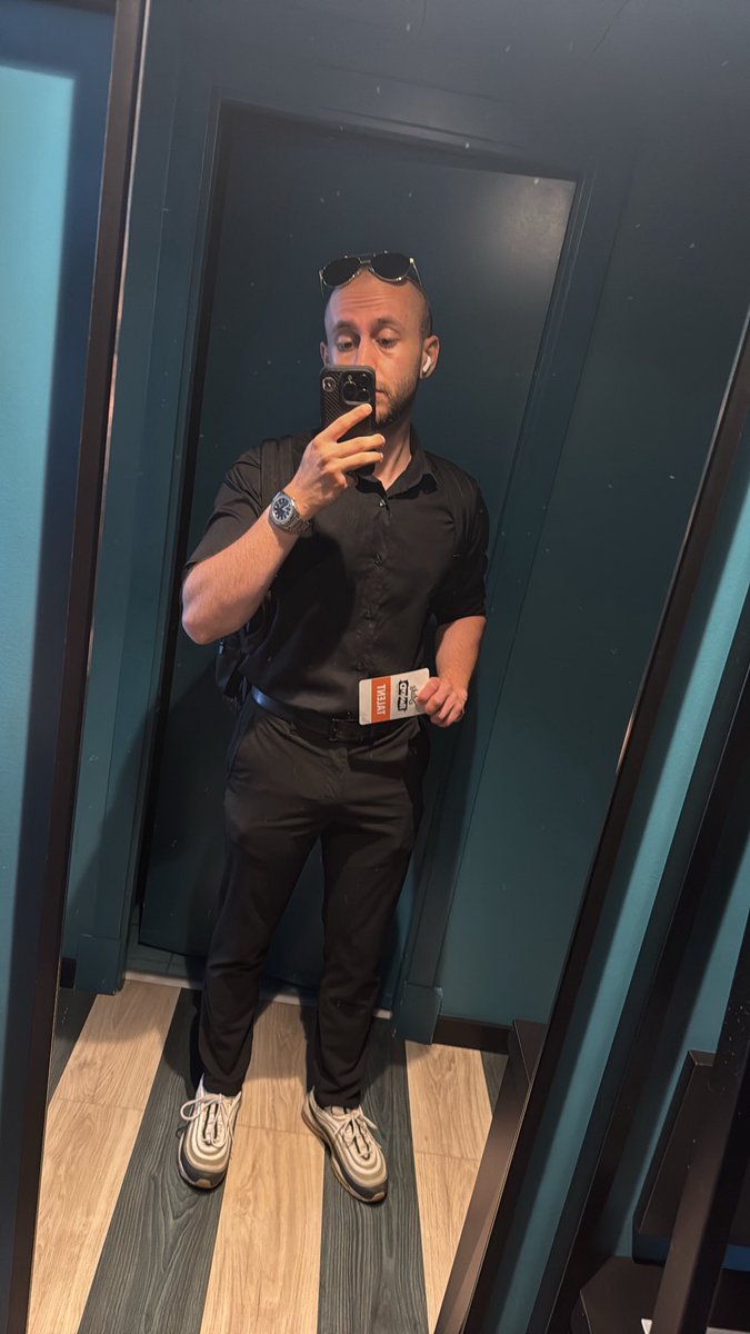 Teodor Borisov tweet media