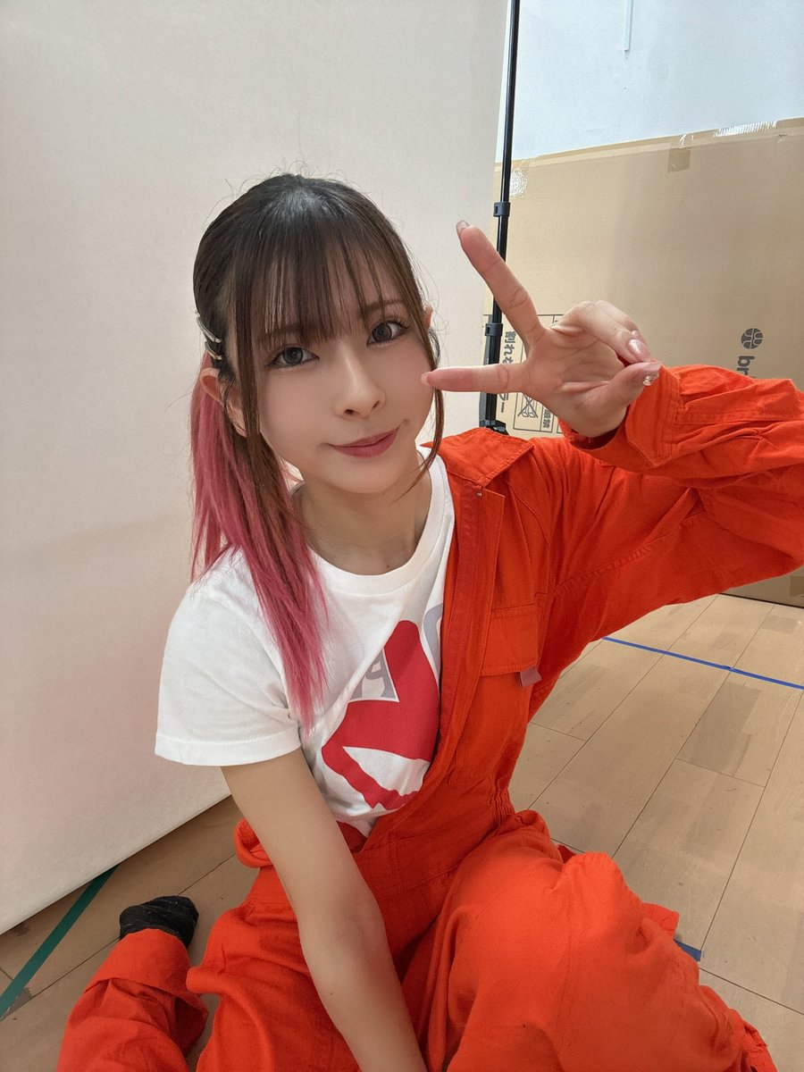 miumiu0055's tweet photo. フライドBALL企画 vol.74『BORDER〜罪の道〜』
今日から集中稽古🌸

5日間 7公演なので、どこかで見に来てほしいです✨✨✨

🎫 https://t.co/XhGwJrgFl0

7月23日(木)18:30～
7月24日(金)18:30～
7月25日(土)13:00～/17:00～
7月26日(日)13:00～/17:00～
7月27日(月)18:00～
📍新宿THEATER BRATS

休憩中もみんなとコミュニケーションが取れるようになってそれが演技にも出てきてるんだ😌

· · ───── ·🔹· ───── · ·

人は、誰でも罪を犯してしまう。
でも・・・決して超えてはいけないボーダーラインがある。
しかし、時として超えてしまう人間もいる。
 
一生背負わなければいけない・・・それが、罪の道。

https://t.co/sEol1H5v1v